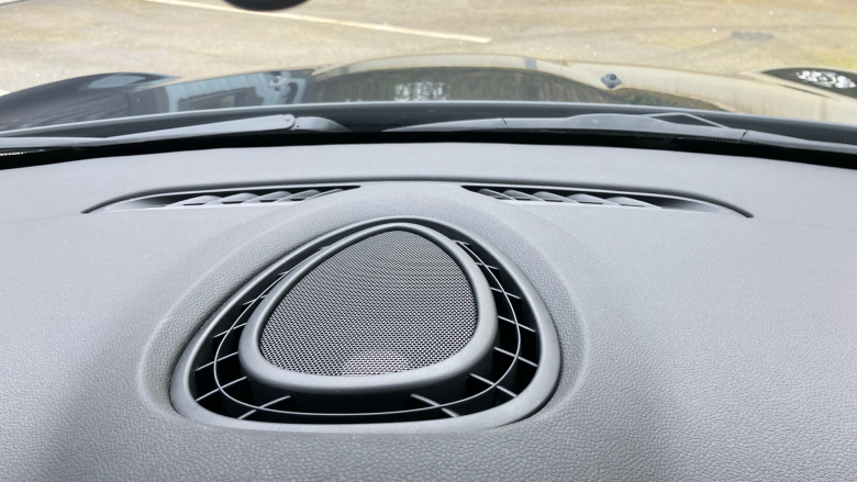 MINI Hatchback 1.5 Cooper Exclusive 5dr Auto [Comfort/Nav Pack] Petrol Hatchback